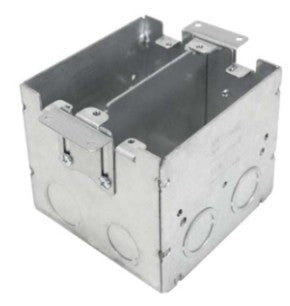 Orbit 4 S Floor Box 3-1/2 in Deep, 1/2 in and 3/4 in KO, for Square Plate Cover FLB4SEDB2G