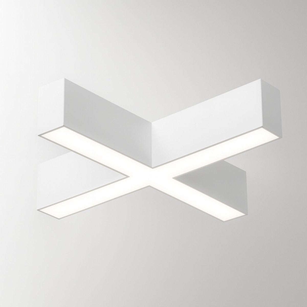 Utopia Lighting Cube 4-X LED Linear Fixture